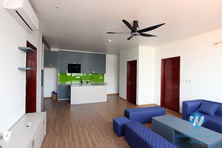 A brand new and spacious 3 bedroom apartment for rent in Tay ho, Ha noi